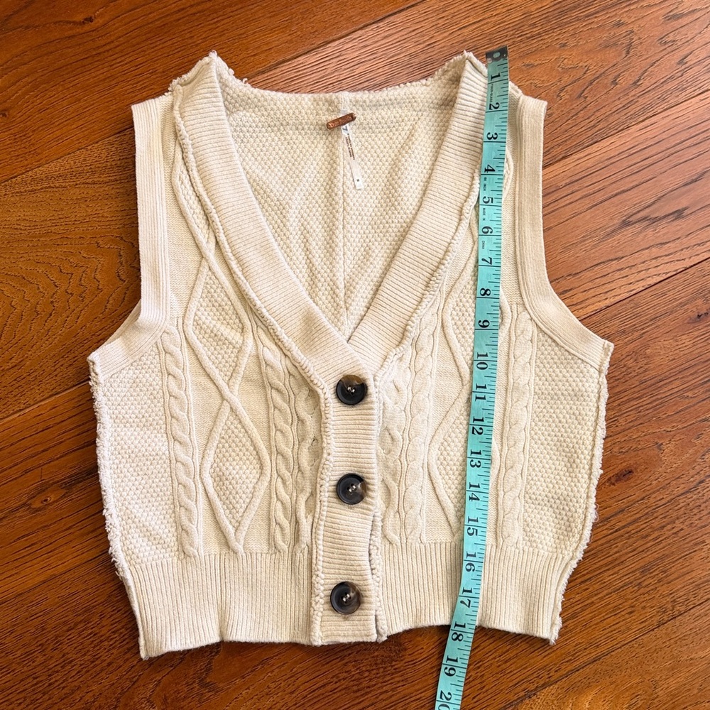 Free People Denson Cable Cream Cropped Sweater Vest - Picture 5 of 5